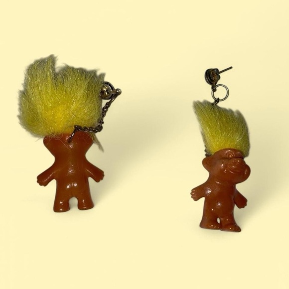 Fun Earring Bundle - Picture 2 of 3